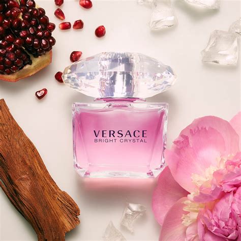 versace bright crystal фрагрантика|Versace perfume for women.